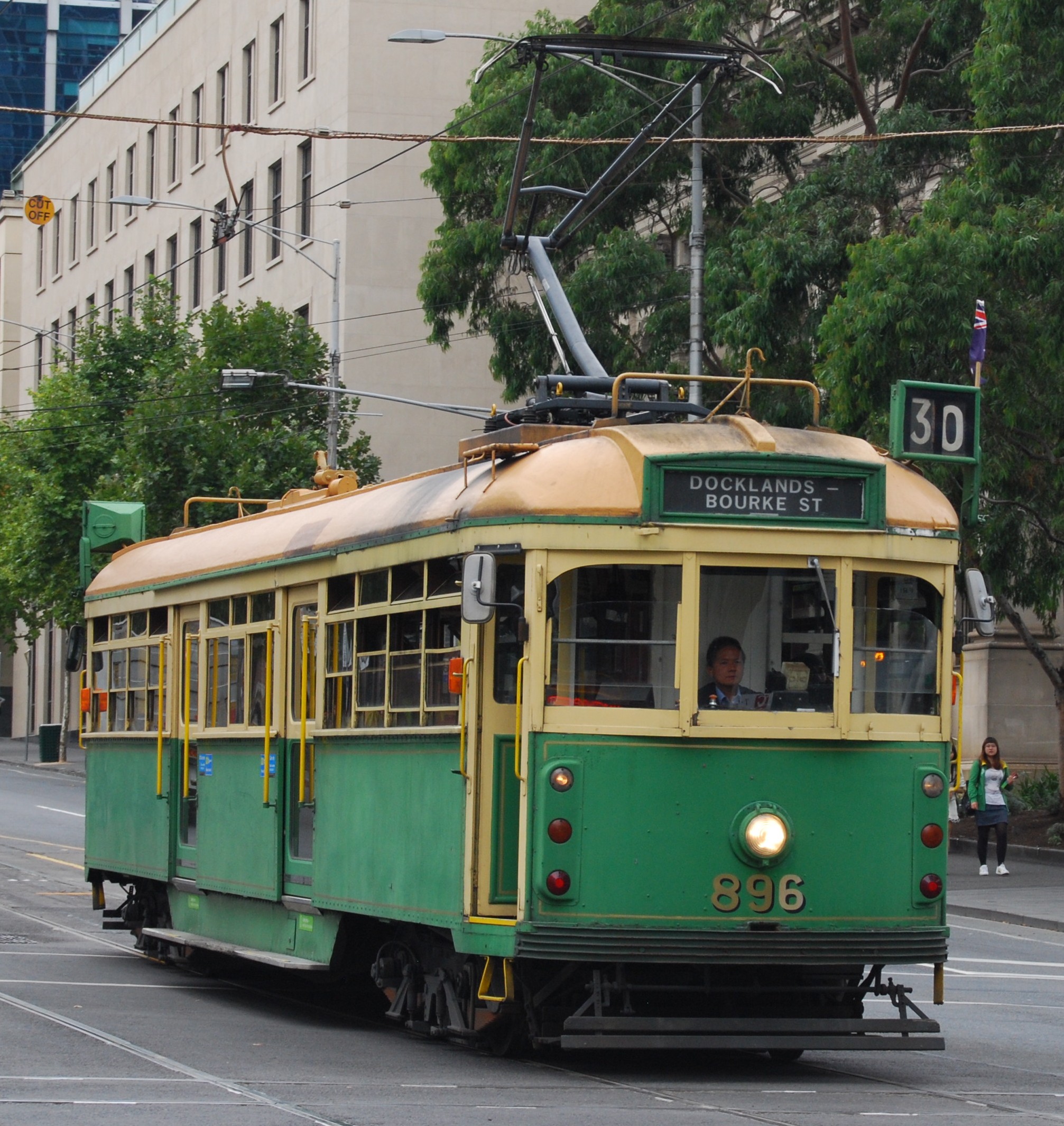 Exploring Melbourne Wclass trams  Mike Higginbottom Interesting Times